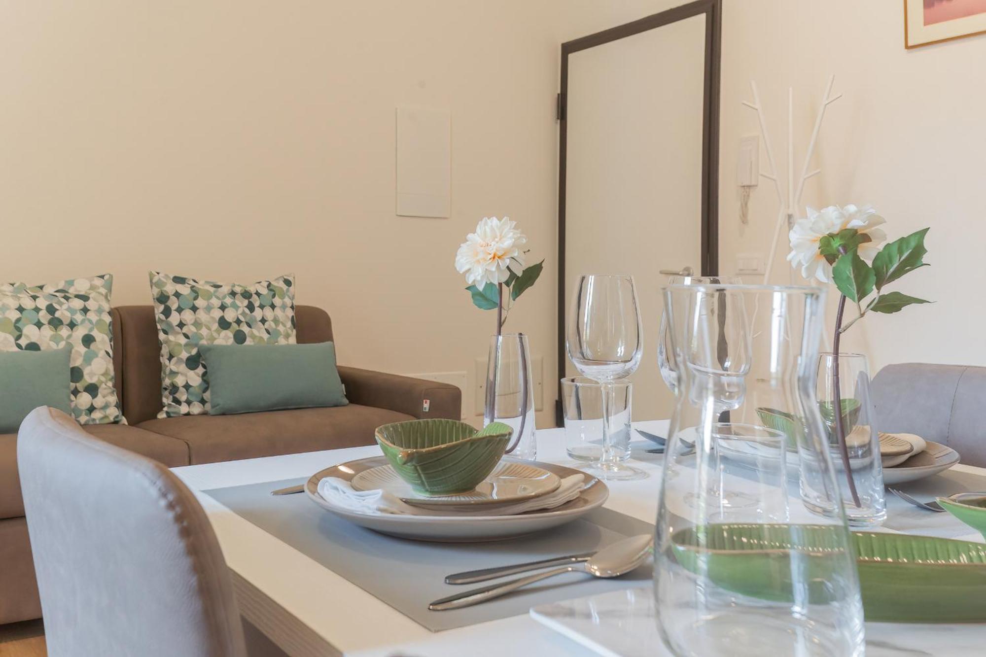 Manaraquattro - Apartament In Como Near The Center With Free Parking - Lake Como Kültér fotó