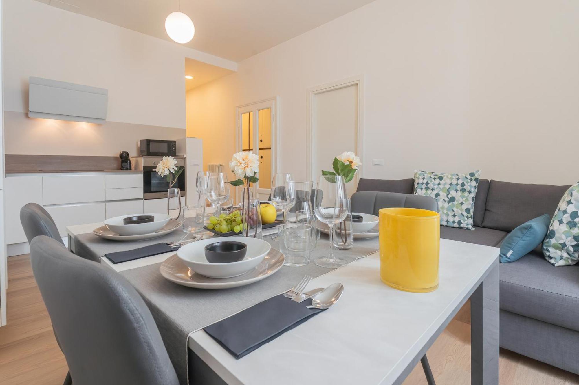 Manaraquattro - Apartament In Como Near The Center With Free Parking - Lake Como Kültér fotó